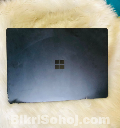 Microsoft Surface Laptop 3 10th Gen Core i5 8GB RAM